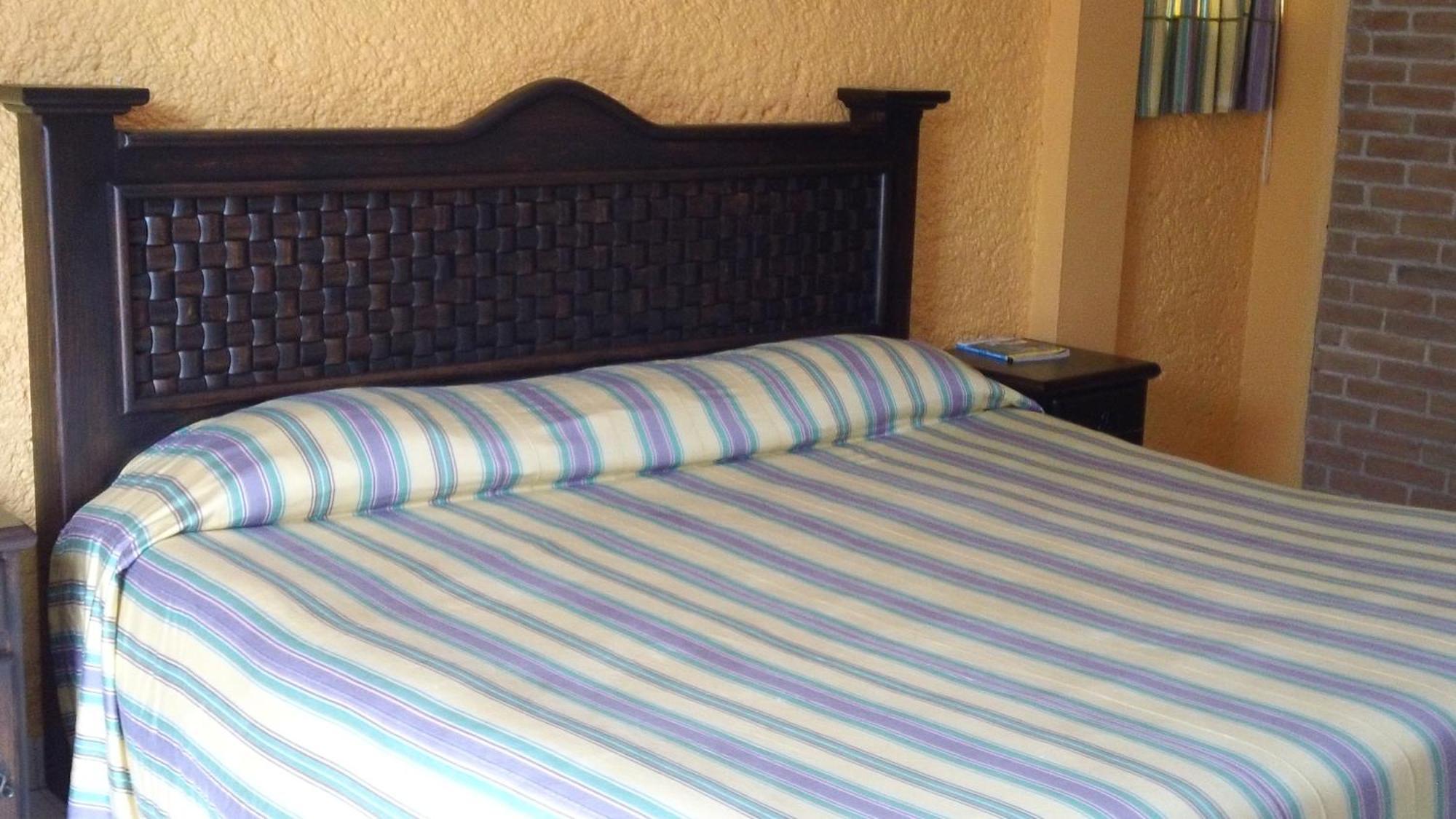 Hotel Villa Monarca Inn Zitácuaro Δωμάτιο φωτογραφία