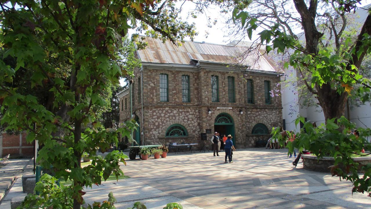 Hotel Villa Monarca Inn Zitácuaro Εξωτερικό φωτογραφία