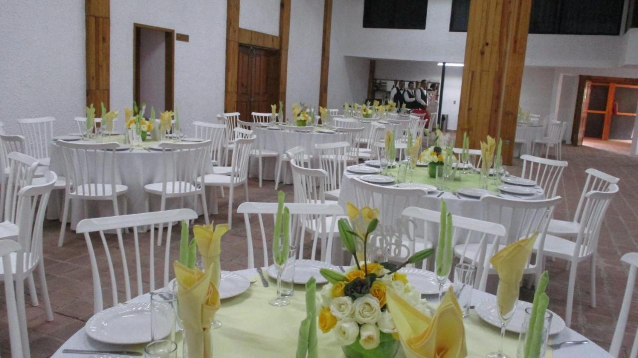 Hotel Villa Monarca Inn Zitácuaro Εξωτερικό φωτογραφία