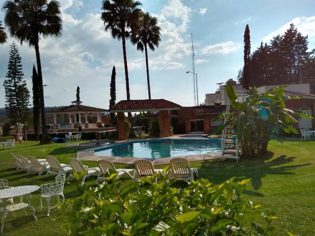 Hotel Villa Monarca Inn Zitácuaro Εξωτερικό φωτογραφία