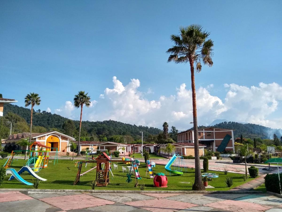 Hotel Villa Monarca Inn Zitácuaro Εξωτερικό φωτογραφία